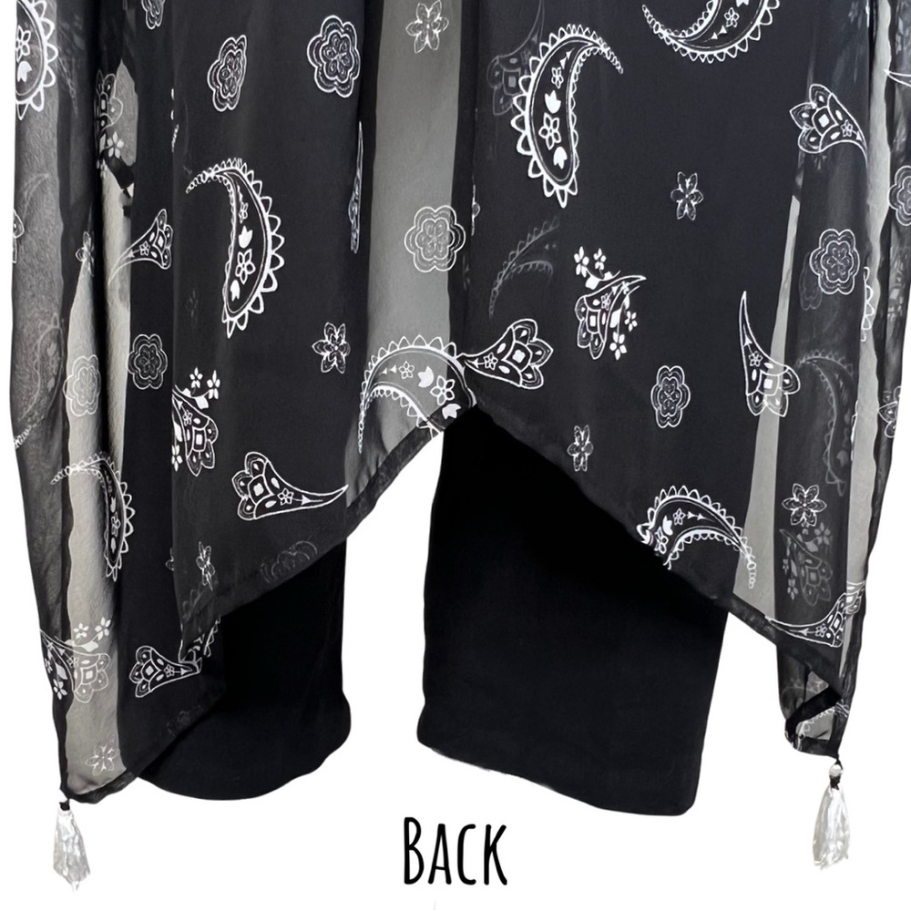 Sheer Paisley Kimono Handkerchief Hem Tassels Black White One Size Cardigan - Picture 15 of 16